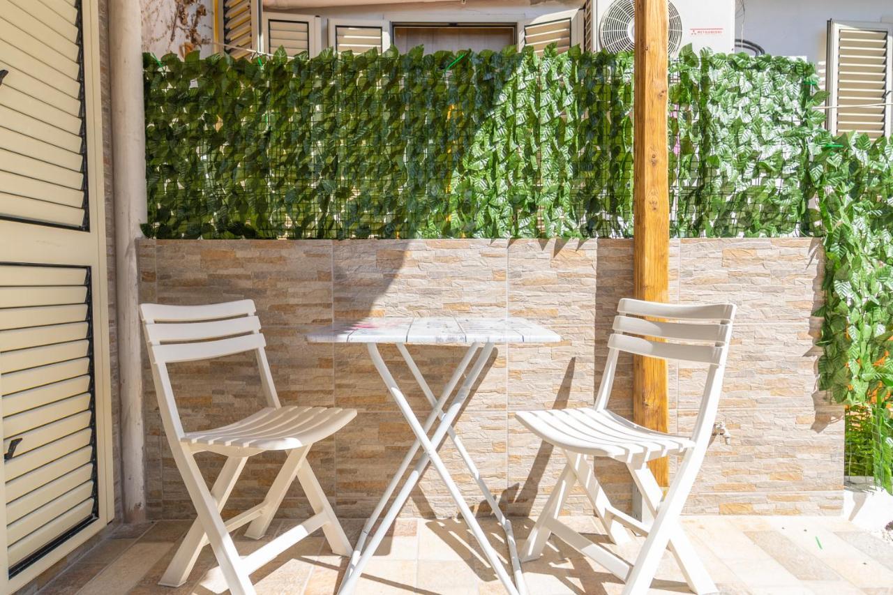 Domo Nora 2 Lägenhet Olbia Exteriör bild